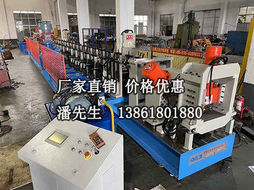 安裝高速公路護欄板時怎么調整柱高？